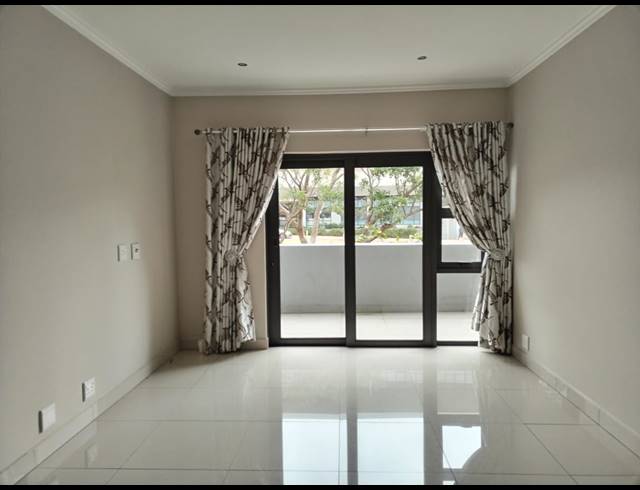 2 BEDROOM APARTMENT FOR SALE IN UMHLANGA RIDGE
